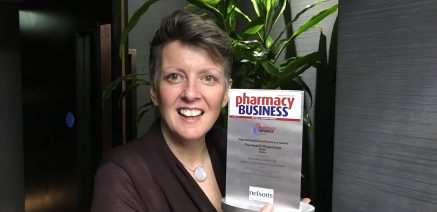 Ali Sparkes with Award